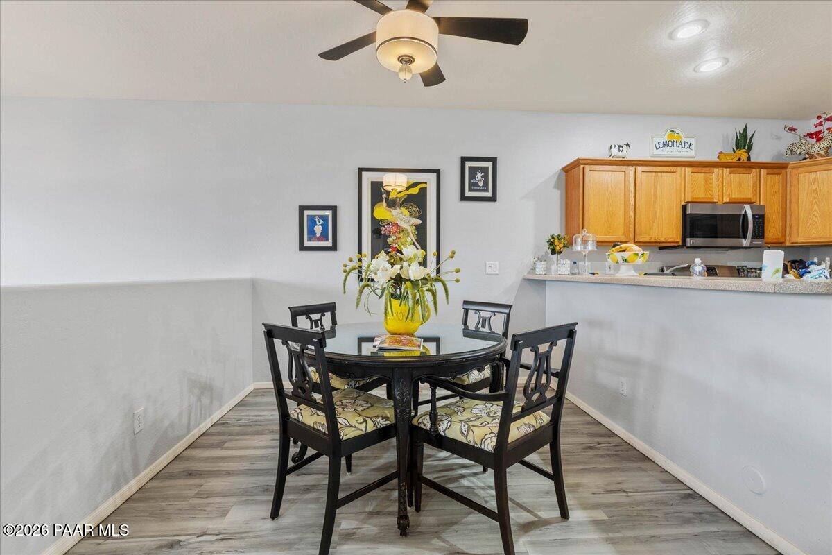 983 Rolling Green Road Dewey, AZ 86327 - Photo 13 of 50 10-Dining Area