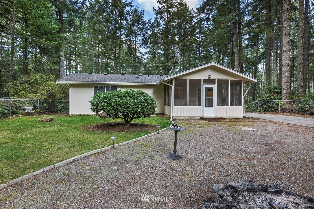 12110 Yoman Road Anderson Island, WA 98303 - Photo 21 of 30