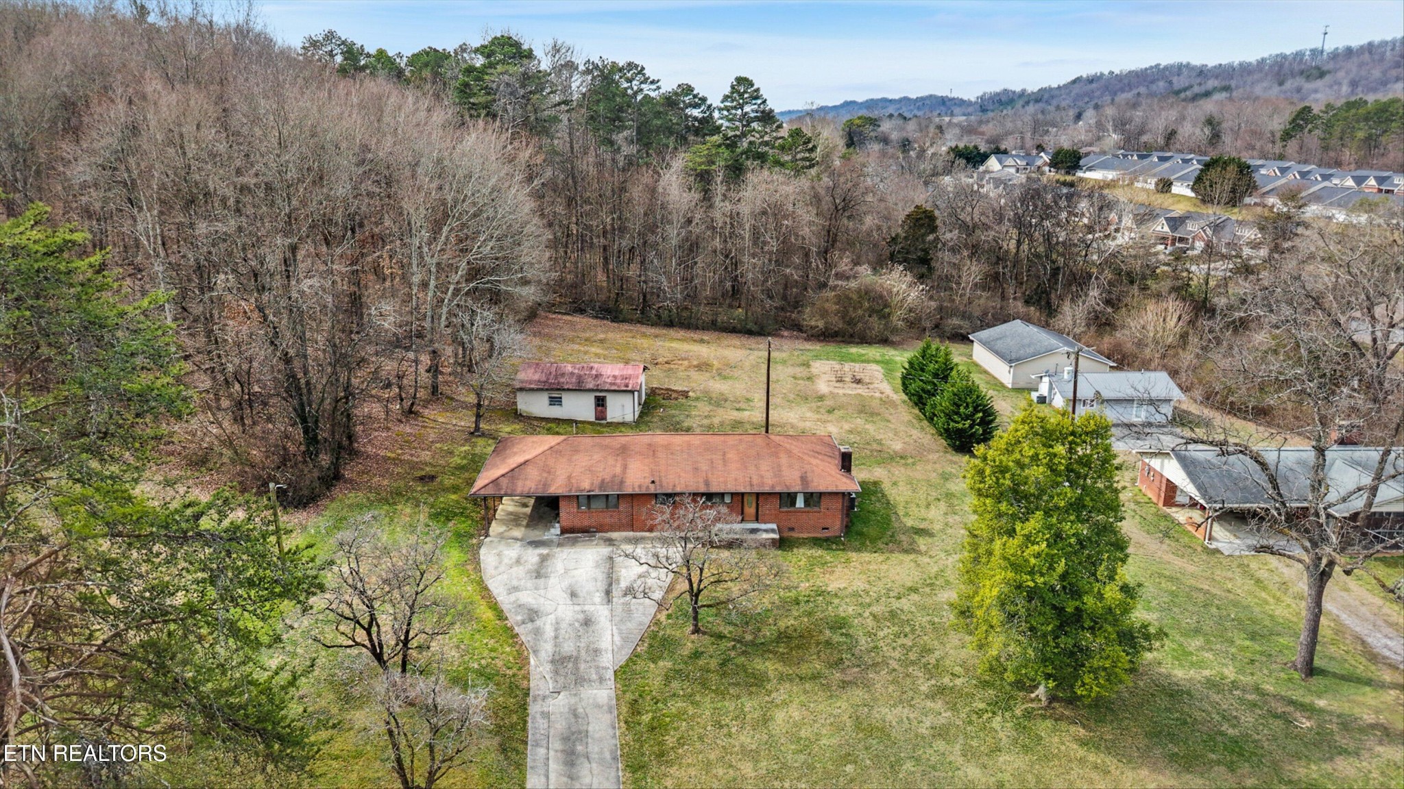 6329 Lacy Road Knoxville, TN 37912 - Photo 33 of 40 Gallery Image 33