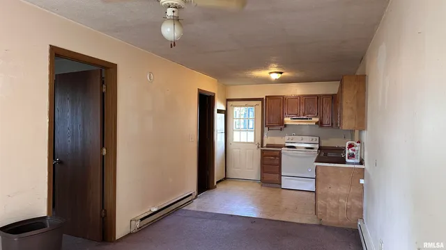 $59,000 | 301 North Jefferson Street, West Frankfort, IL 62896