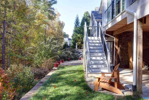 a view of an ocean view