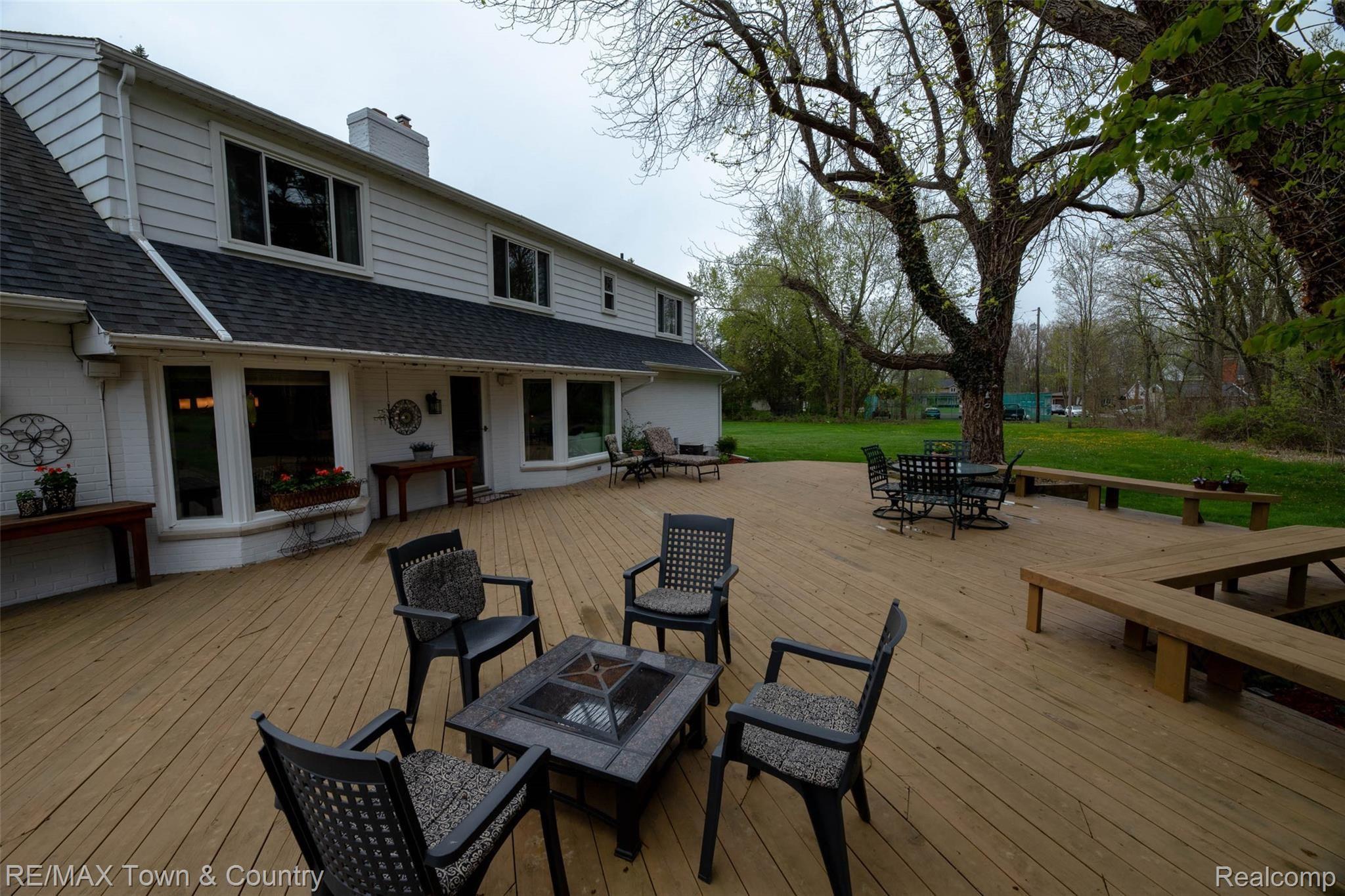 1227 Rocky Ridge Trail Flint, MI 48532 - Photo 77 of 80 76.jpg