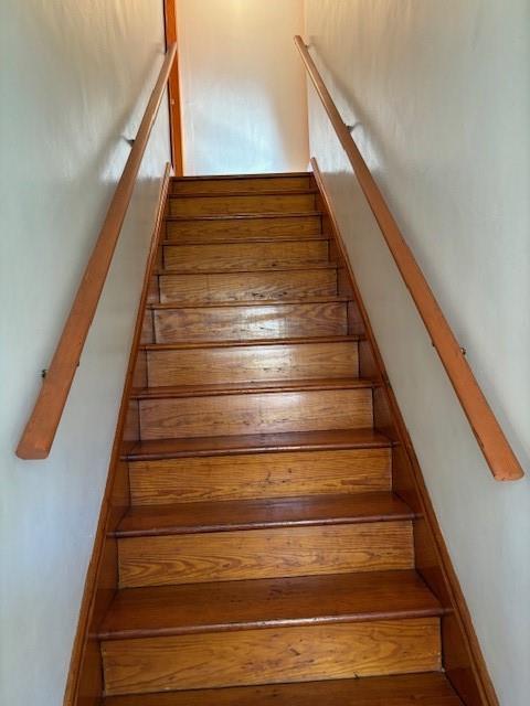32 Elich Road Burgettstown, PA 15021 - Photo 30 of 48 a view of entryway