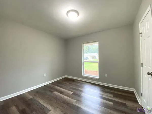 $1,590 | 11218 Creighton Drive, Greenwell Springs, LA 70739