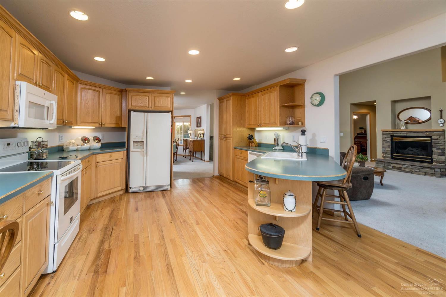 2926 Northeast Yellowpine Road Prineville, OR 97754 - Photo 9 of 24 Additional Photo