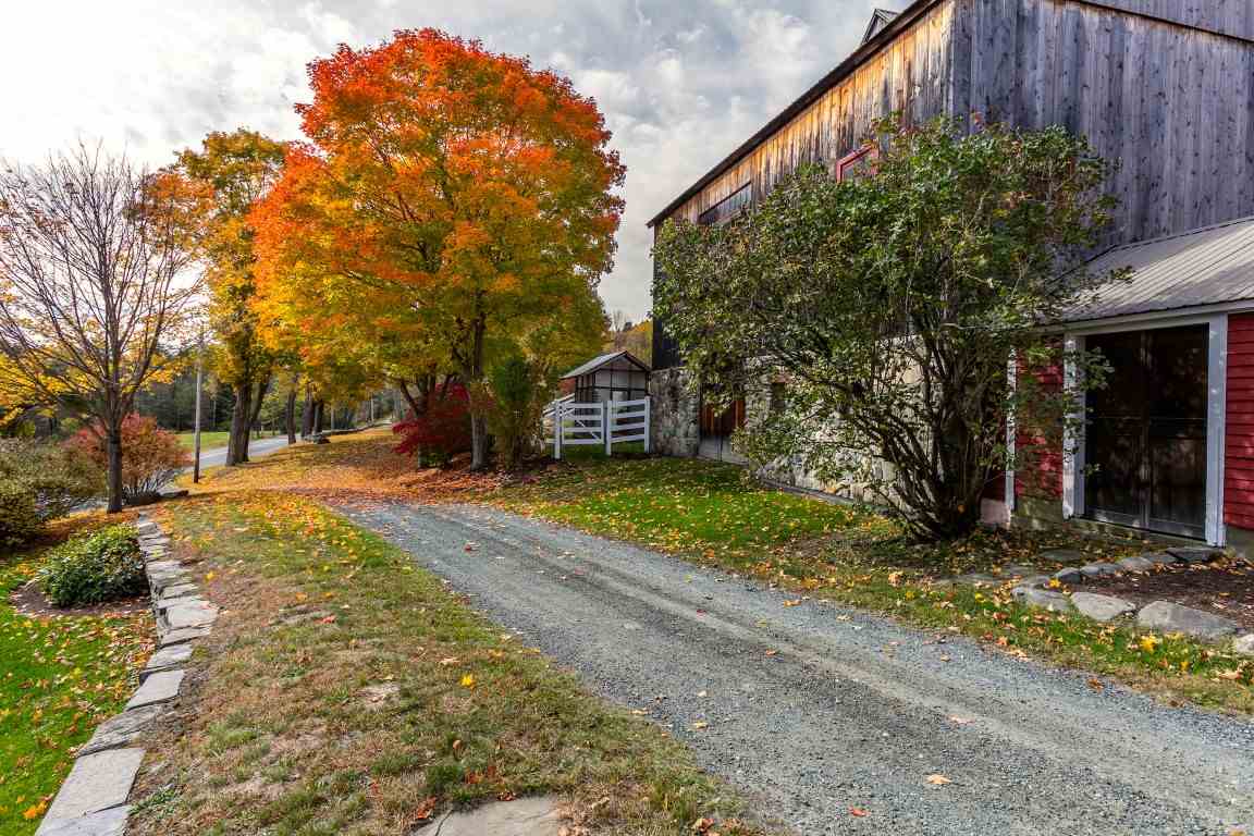 1285 Union Village Road Norwich, VT 05055 - Photo 35 of 39
