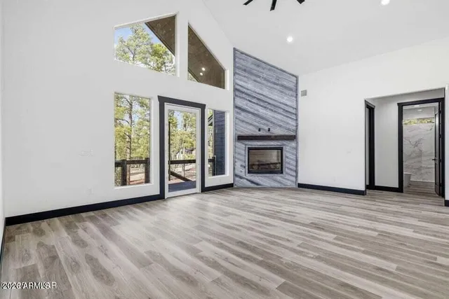 $1,000,000 | 2381 West Bench Road, Show Low, AZ 85901