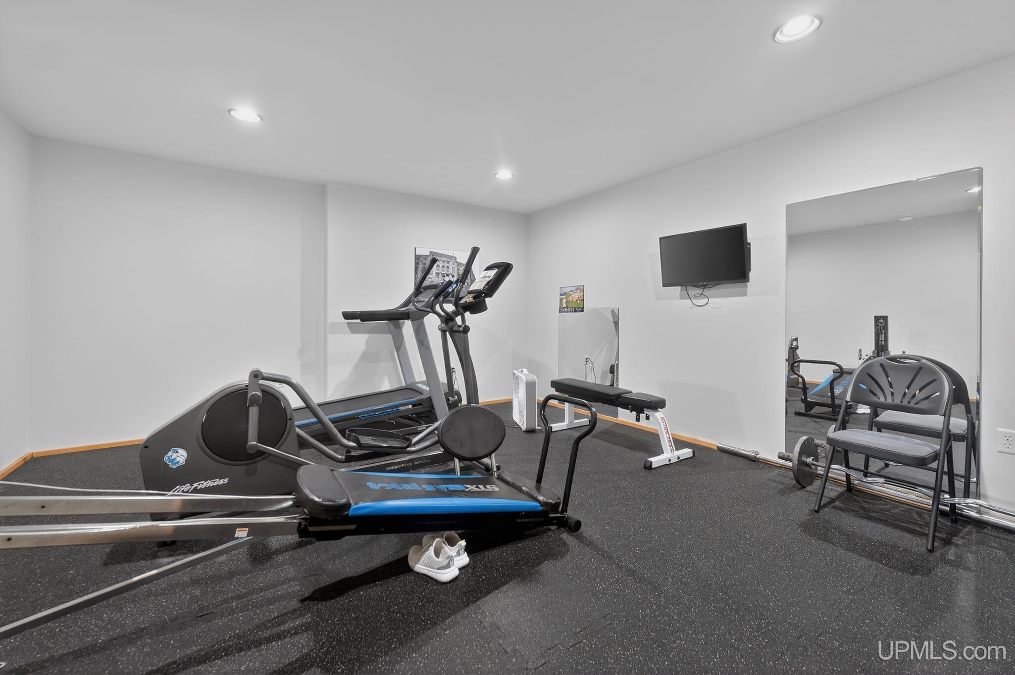 330 Little Lake Road Marquette, MI 49855 - Photo 36 of 73
