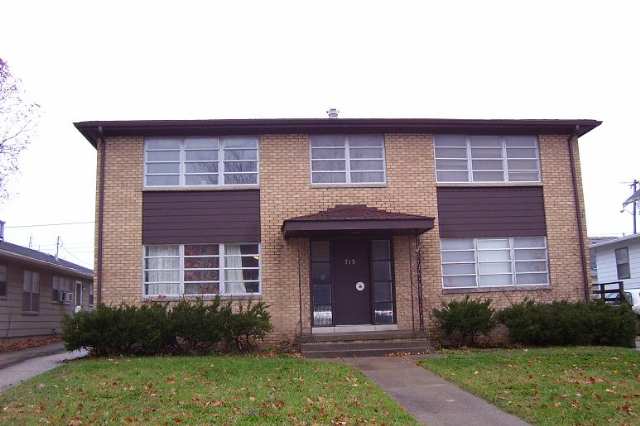 715 West Ridge Road Peoria, IL 61614 - Photo 1 of 9 Gallery Image 1