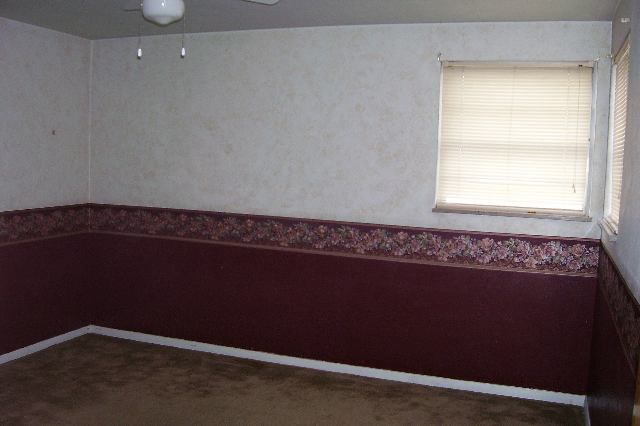 715 West Ridge Road Peoria, IL 61614 - Photo 8 of 9 Gallery Image 8
