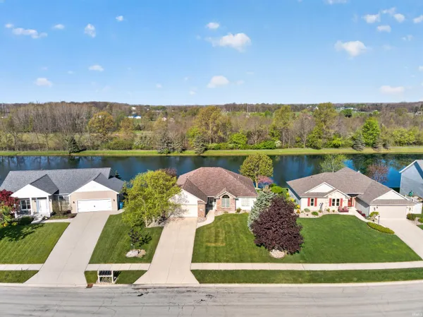 $400,000 | 5406 Kodiak Trail, Auburn, IN 46706