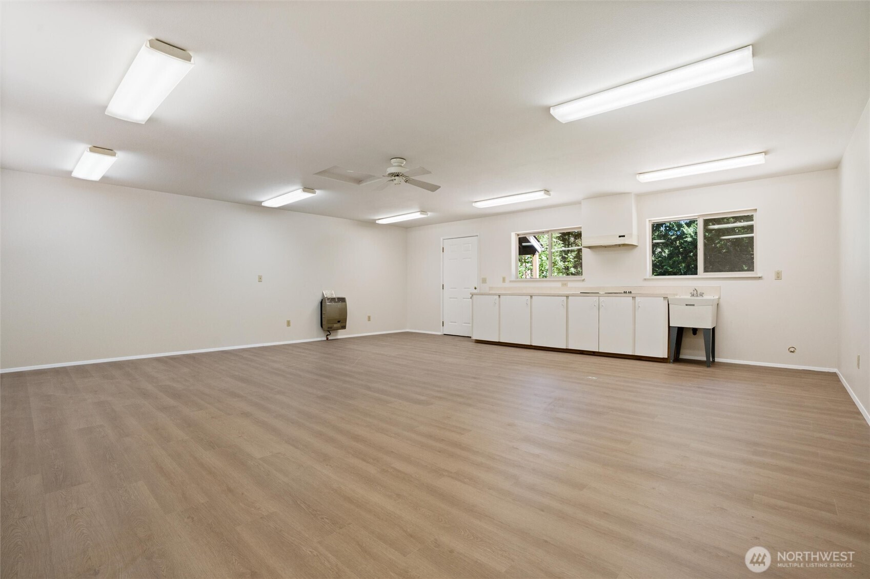 3007 Creviston Road Southwest Lakebay, WA 98349 - Photo 17 of 27 Gallery Image 17