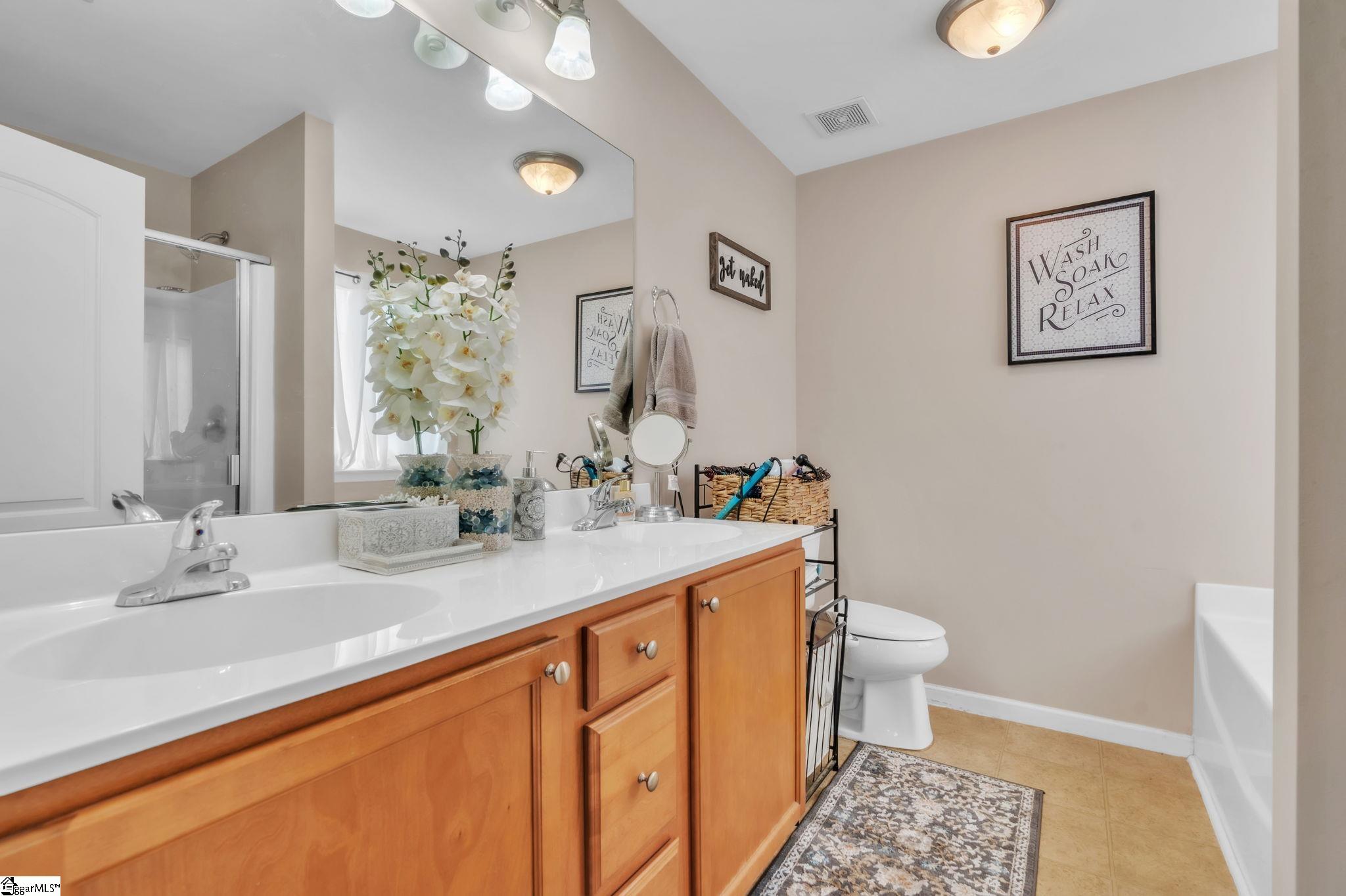 224 Eastpark Way Easley, SC 29642 - Photo 12 of 30 Gallery Image 12