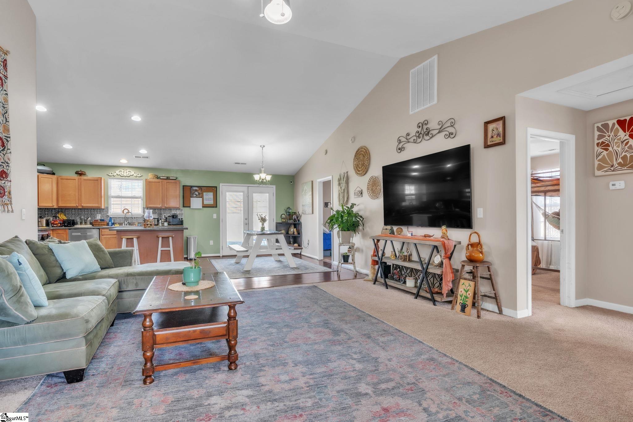 224 Eastpark Way Easley, SC 29642 - Photo 3 of 29