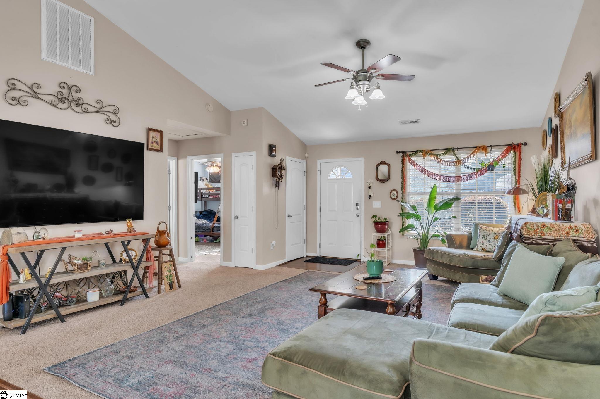 224 Eastpark Way Easley, SC 29642 - Photo 4 of 29