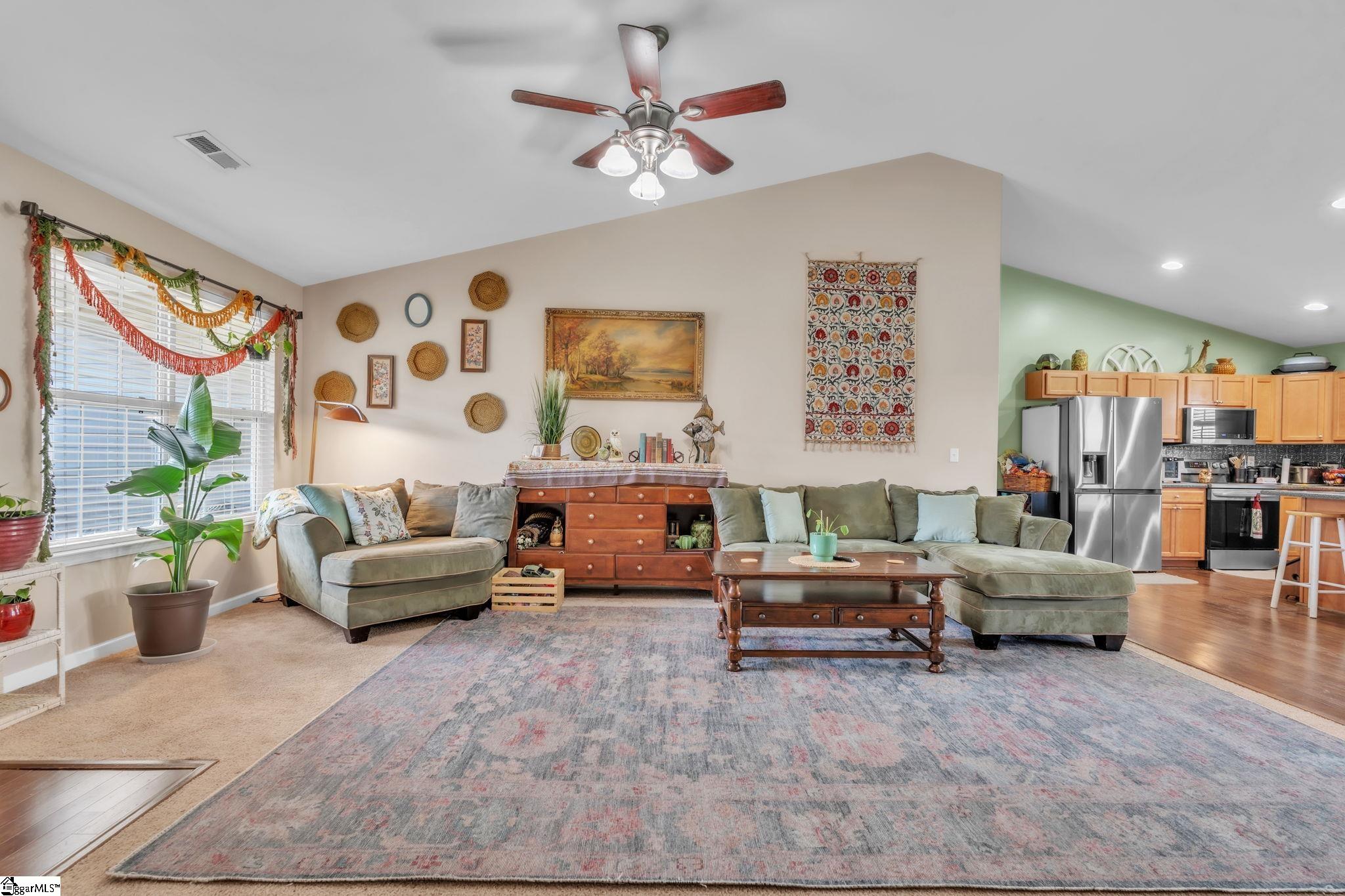 224 Eastpark Way Easley, SC 29642 - Photo 5 of 30 Gallery Image 5