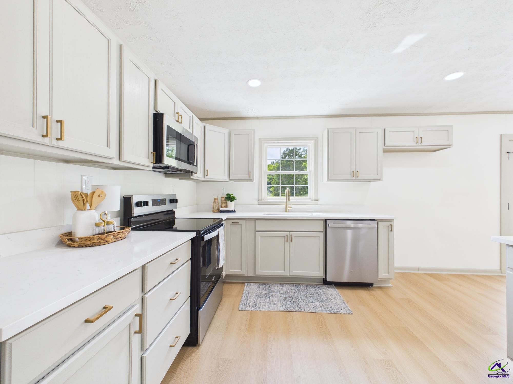 4831 Fulton Mill Road Macon, GA 31216 - Photo 13 of 35