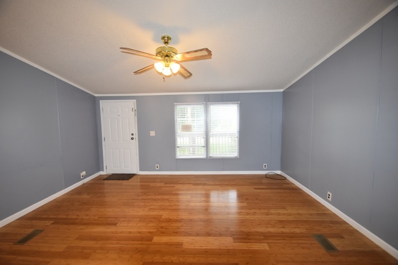 204 Coggins Road Woodruff, SC 29388 - Photo 2 of 22 Gallery Image 2