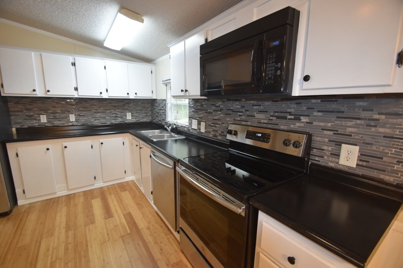 204 Coggins Road Woodruff, SC 29388 - Photo 9 of 22 Gallery Image 9