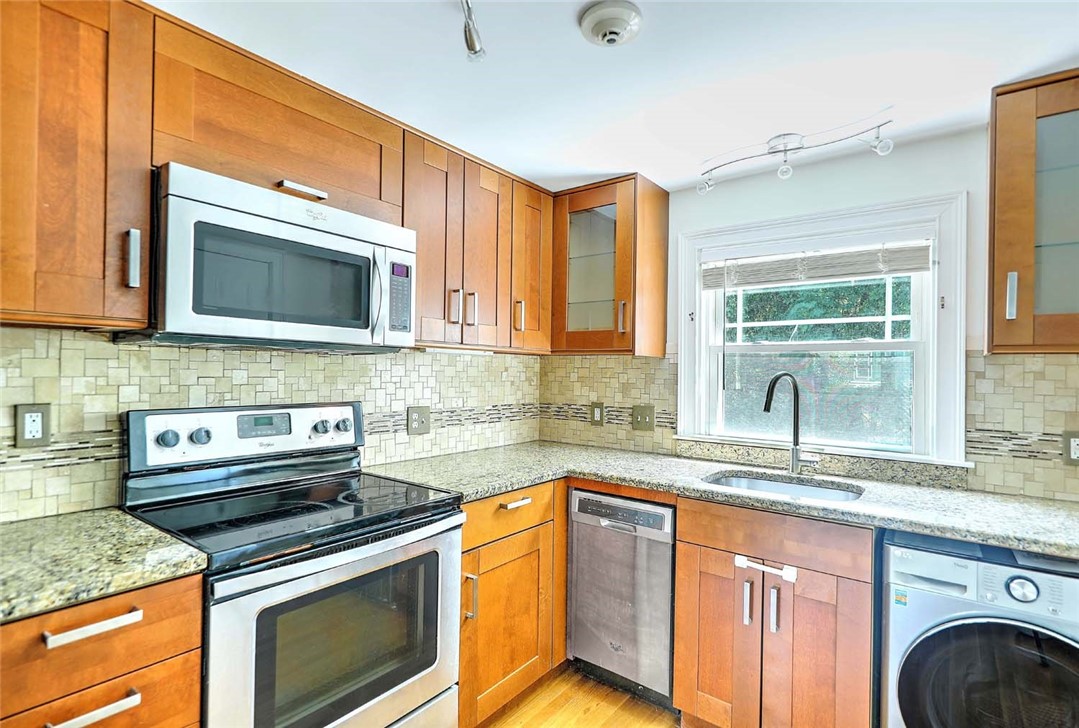 145 Butler Avenue, Unit 2N Providence, RI 02906 - Photo 6 of 19