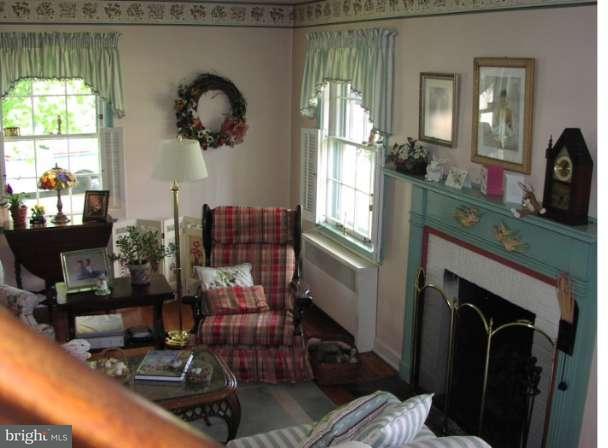1700 Letchworth Road Camp Hill, PA 17011 - Photo 2 of 4 Gallery Image 2