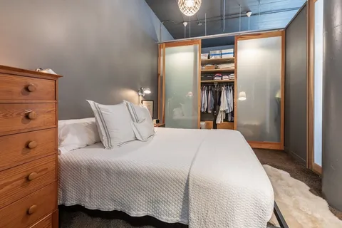 $1,250,000 | 64 East Brookline Street, Unit 4, Boston, MA 02118