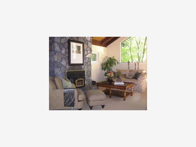 416 Ridge Road Woodside, CA 94062 - Photo 2 of 9
