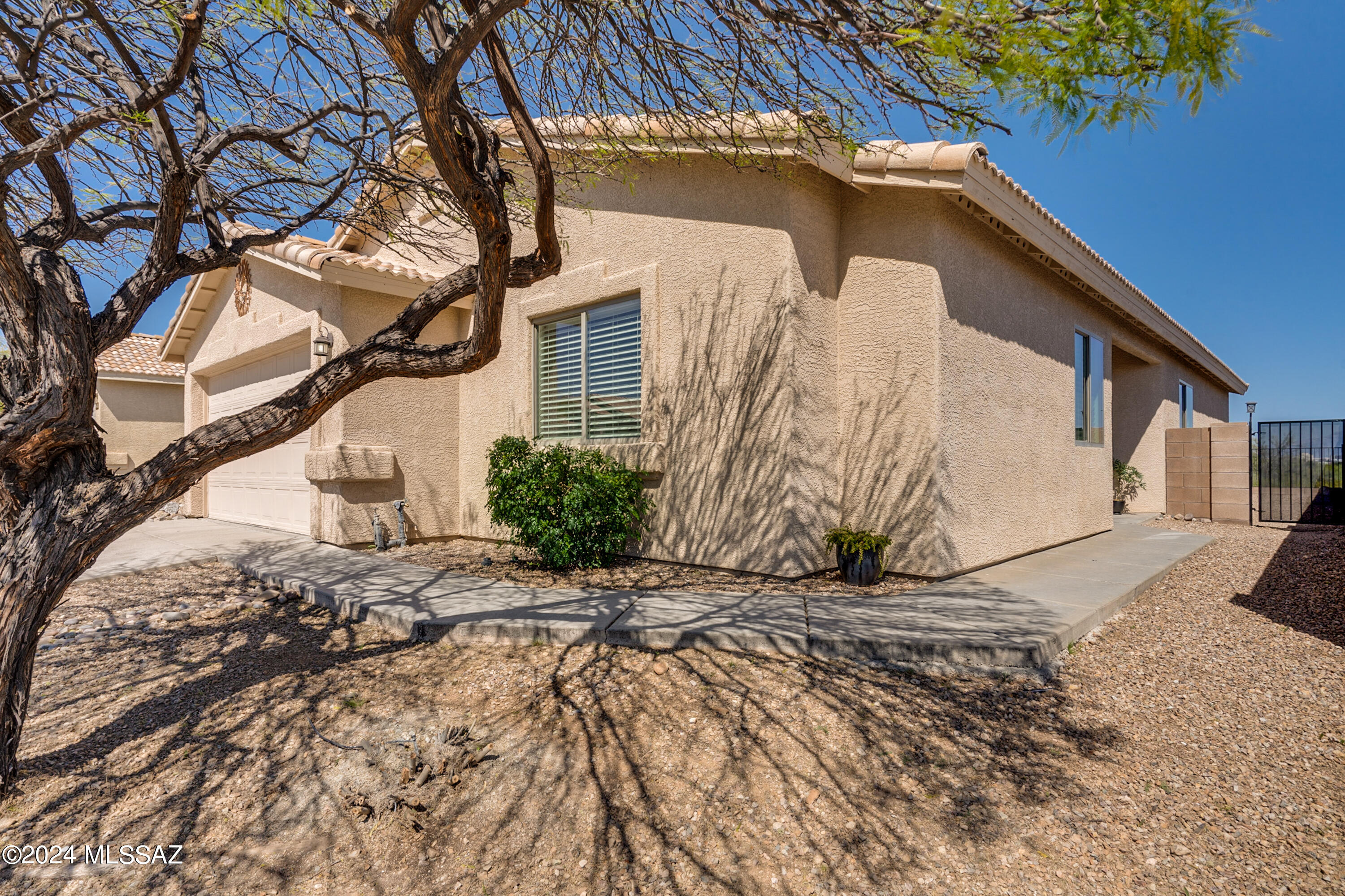 1446 North Old Ranch Road Tucson, AZ 85745 - Photo 6 of 42