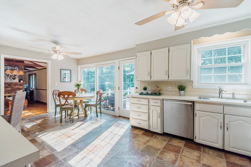 264 River Road Andover, MA 01810 - Photo 8 of 30 Gallery Image 8