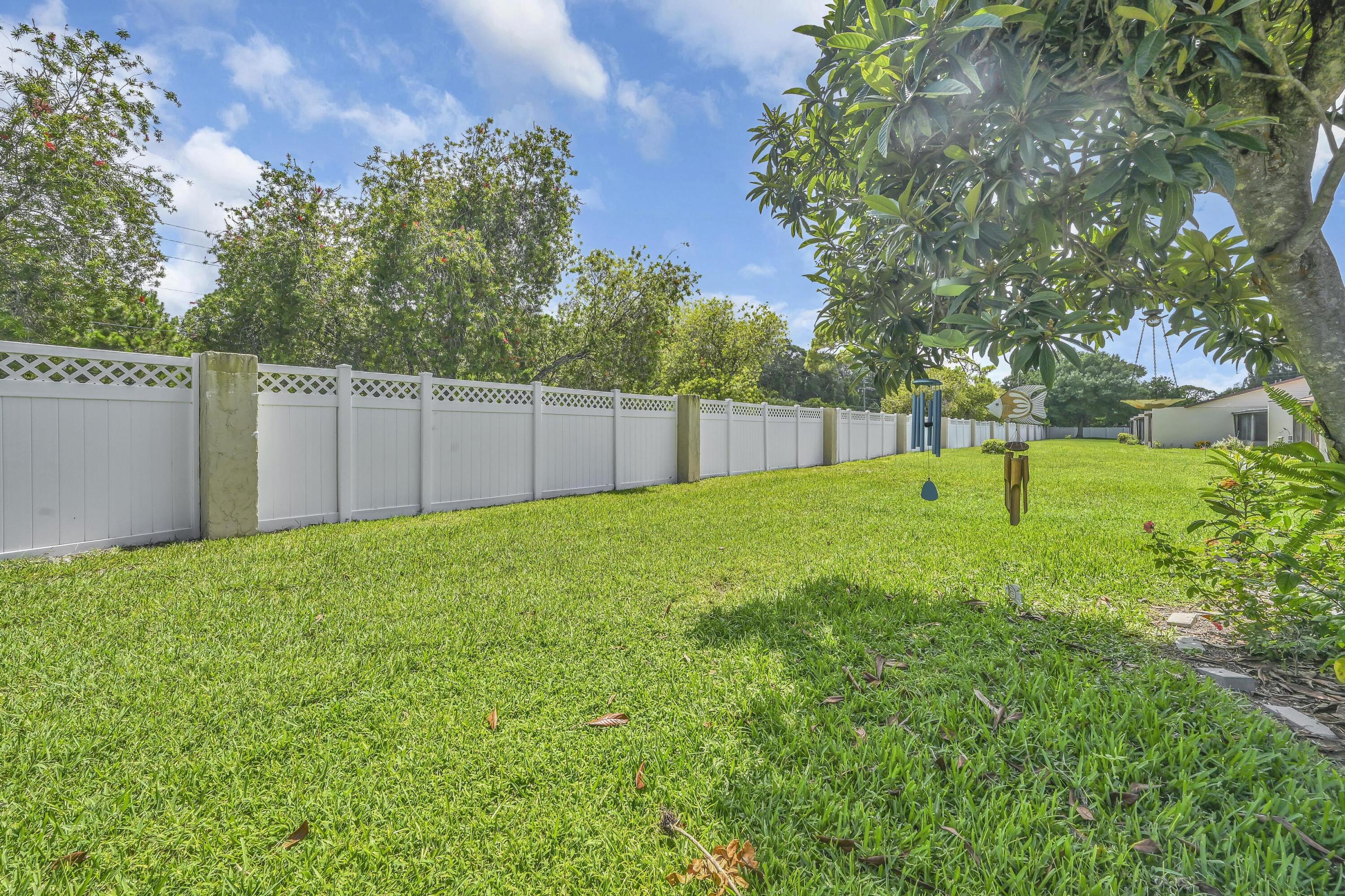 6002 Indrio Road, Unit K2 Fort Pierce, FL 34951 - Photo 24 of 24 Yard
