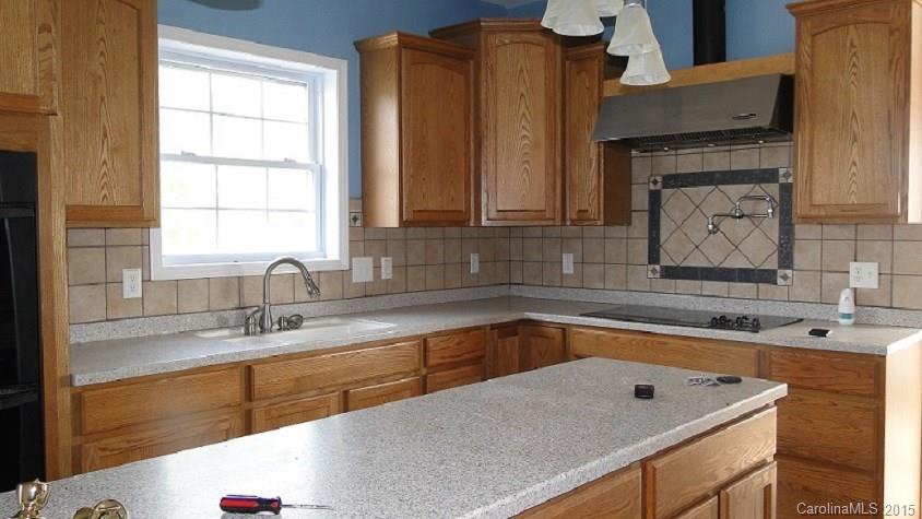 465 Hope Drive Rutherfordton, NC 28139 - Photo 4 of 12 Gallery Image 4