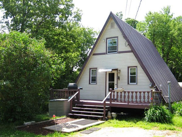 1271 Richardson Road Ashby, MA 01431 - Photo 1 of 12 Gallery Image 1