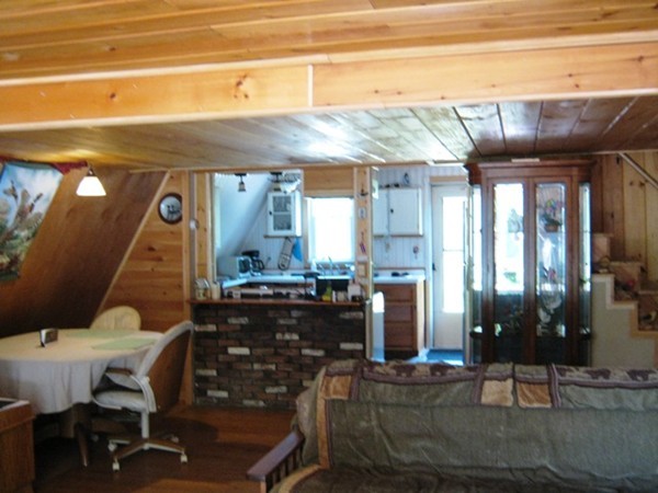 1271 Richardson Road Ashby, MA 01431 - Photo 3 of 12 Gallery Image 3