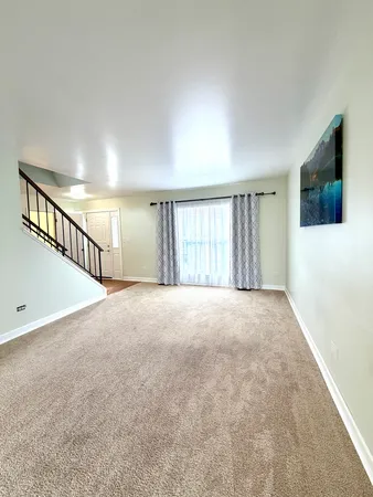 $3,000 | 665 Lakewood Farms Drive, Bolingbrook, IL 60490