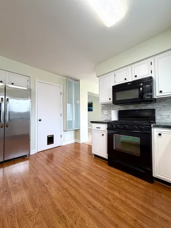 $3,000 | 665 Lakewood Farms Drive, Bolingbrook, IL 60490