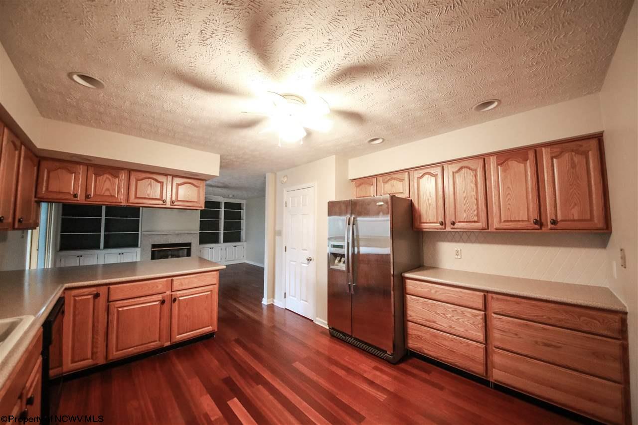 225 Morgans Run Road Morgantown, WV 26508 - Photo 4 of 19 Gallery Image 4