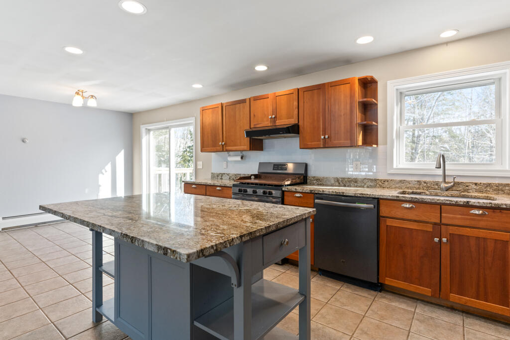 1006 Bakerstown Road Poland, ME 04274 - Photo 18 of 43 DSC03013