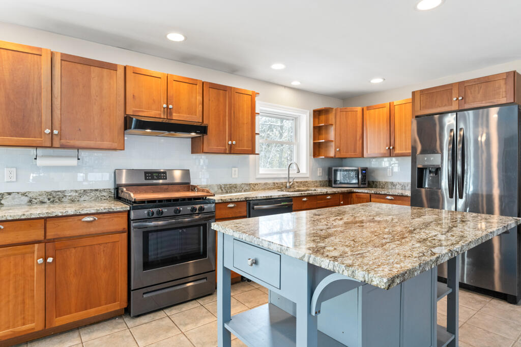 1006 Bakerstown Road Poland, ME 04274 - Photo 19 of 43 DSC03029