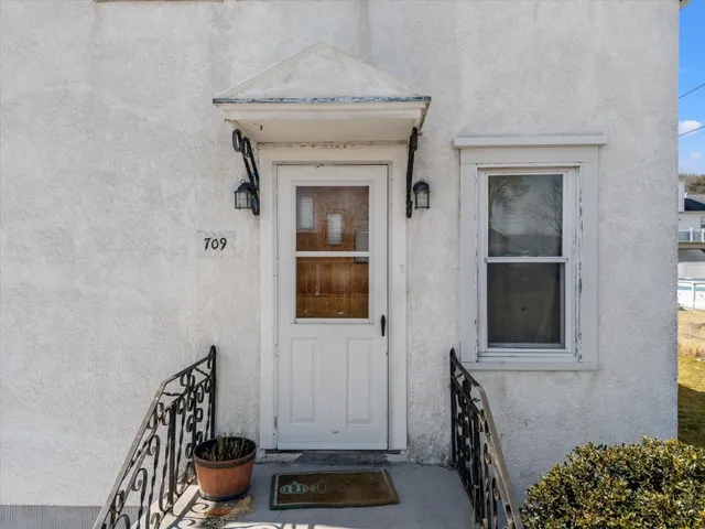 $1,550 | 709 Milan Avenue, Endicott, NY 13760