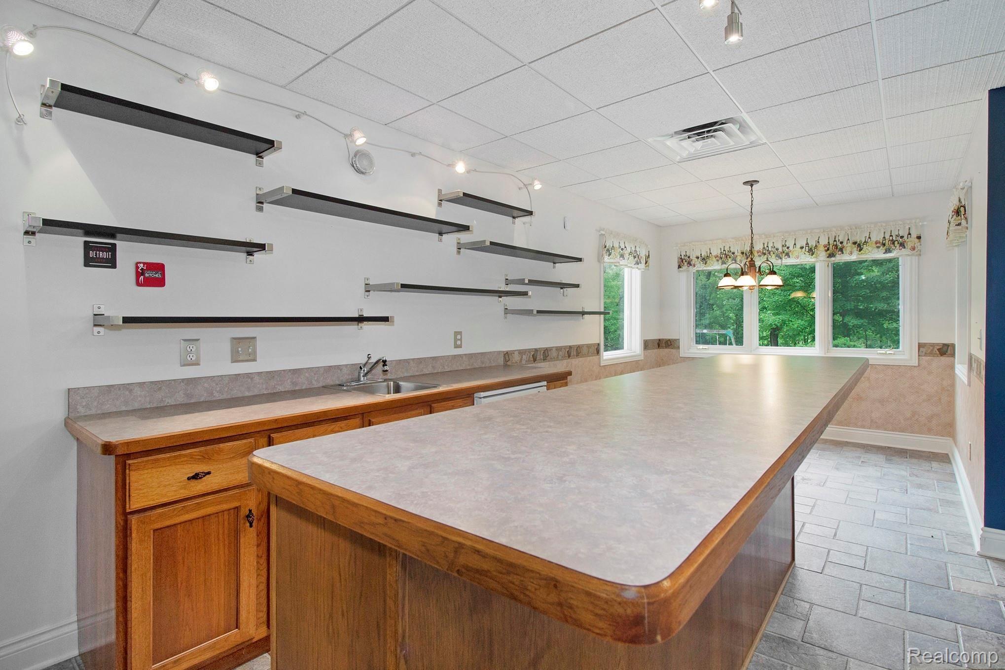 4400 Cedar Lake Road Howell, MI 48843 - Photo 31 of 49 IMG_2368.jpg