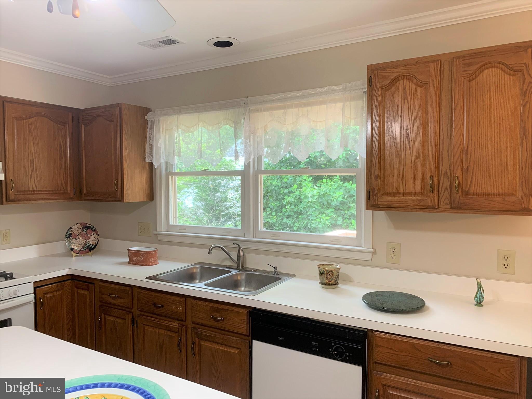 13114 Riviera Terrace Silver Spring, MD 20904 - Photo 13 of 78 Gallery Image 13