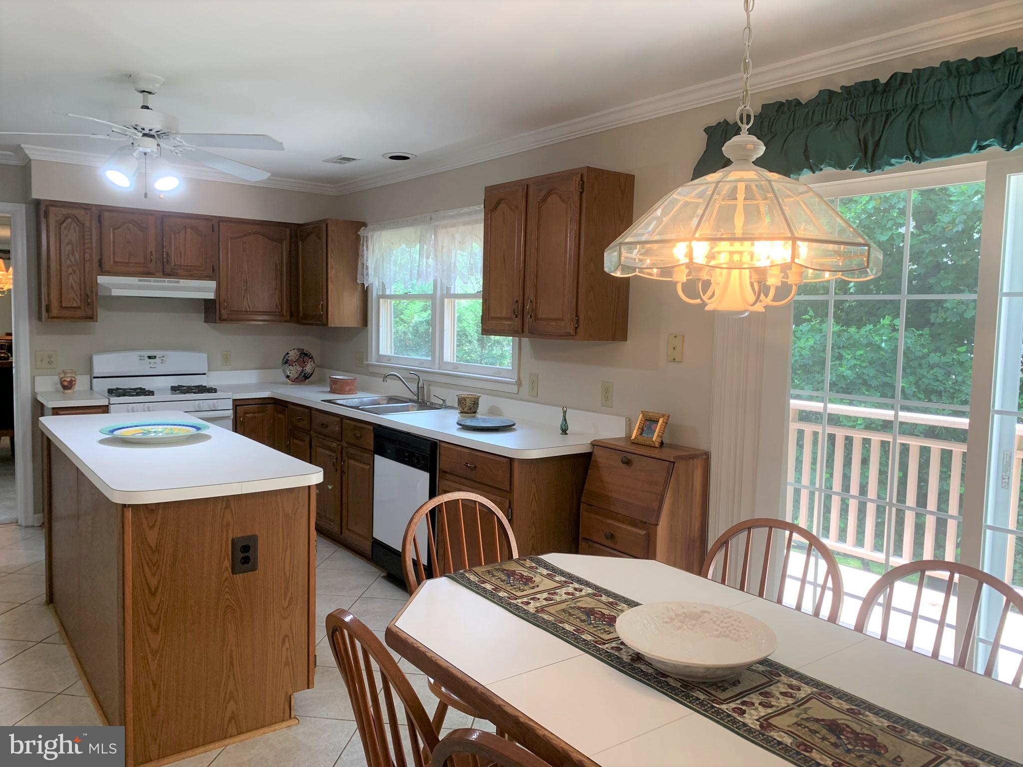 13114 Riviera Terrace Silver Spring, MD 20904 - Photo 10 of 78 Gallery Image 10