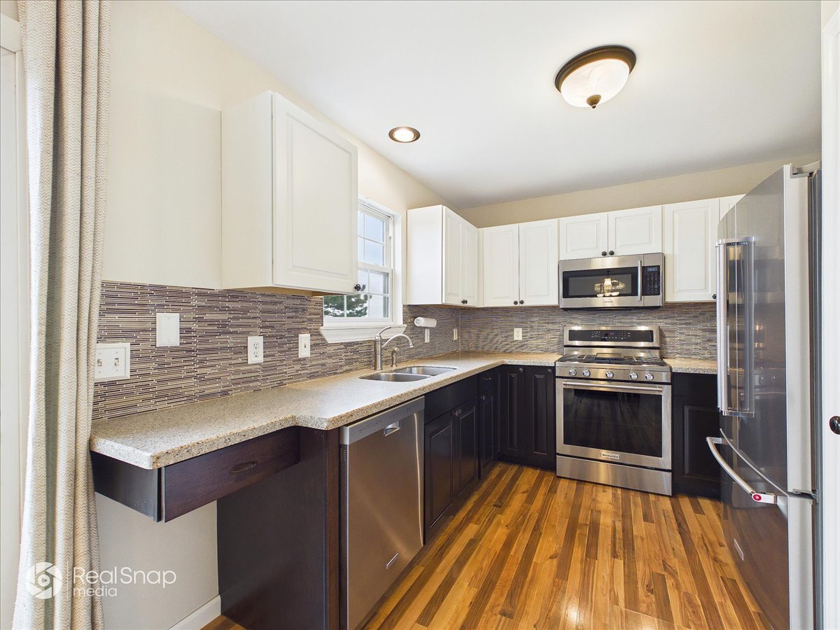 830 Spring Meadow Lane Malta, IL 60150 - Photo 12 of 53