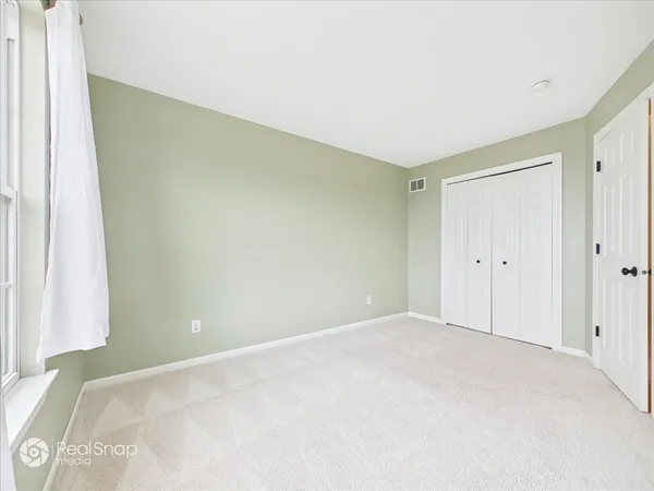 $335,000 | 830 Spring Meadow Lane, Malta, IL 60150