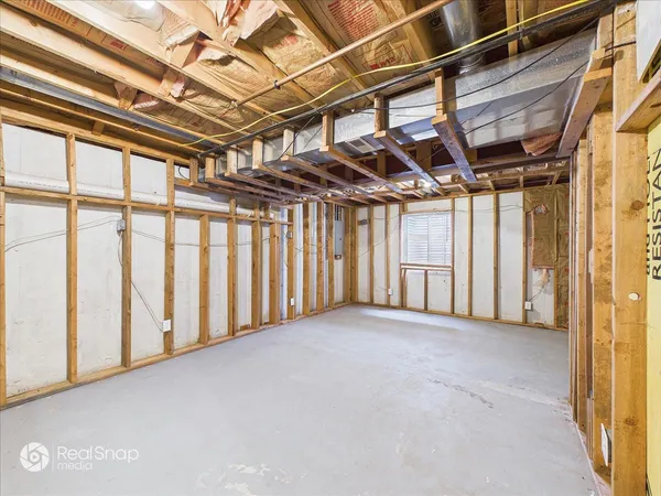 $335,000 | 830 Spring Meadow Lane, Malta, IL 60150