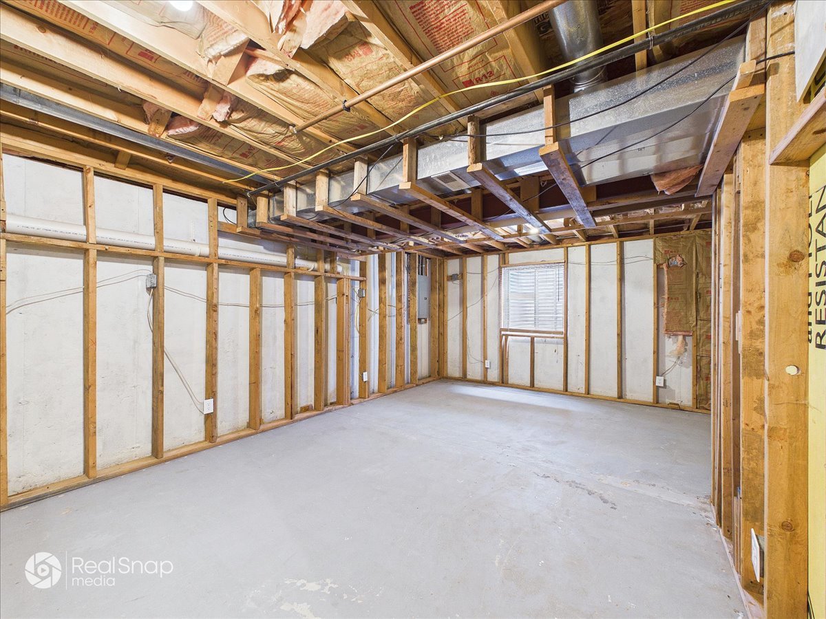 830 Spring Meadow Lane Malta, IL 60150 - Photo 28 of 53