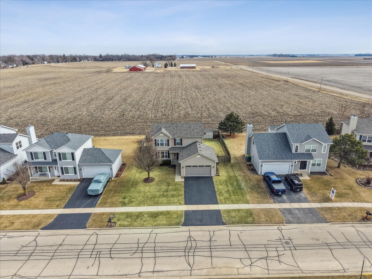 830 Spring Meadow Lane Malta, IL 60150 - Photo 35 of 53