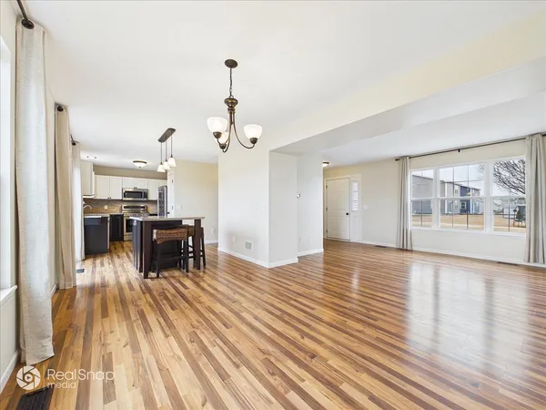 $335,000 | 830 Spring Meadow Lane, Malta, IL 60150