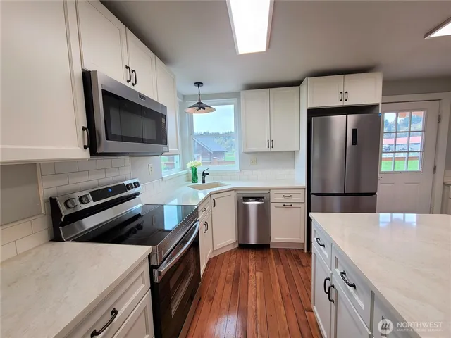 $1,995 | 1615 Norman Road, Stanwood, WA 98292