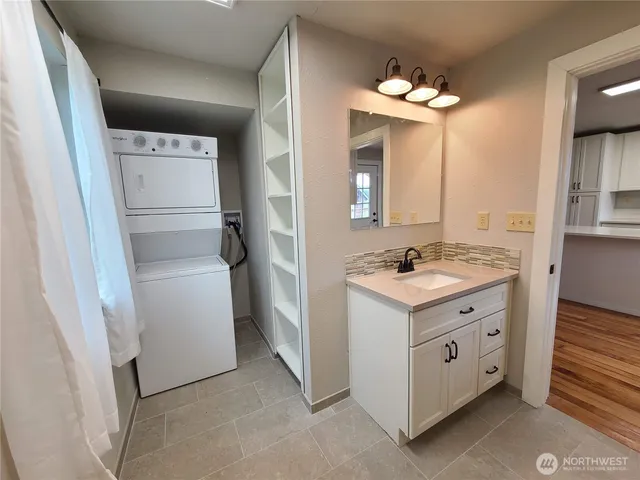 $1,995 | 1615 Norman Road, Stanwood, WA 98292